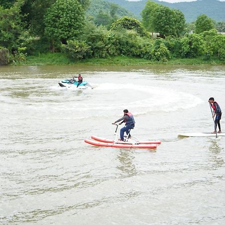 The Boat Club,Karjat Exterior foto