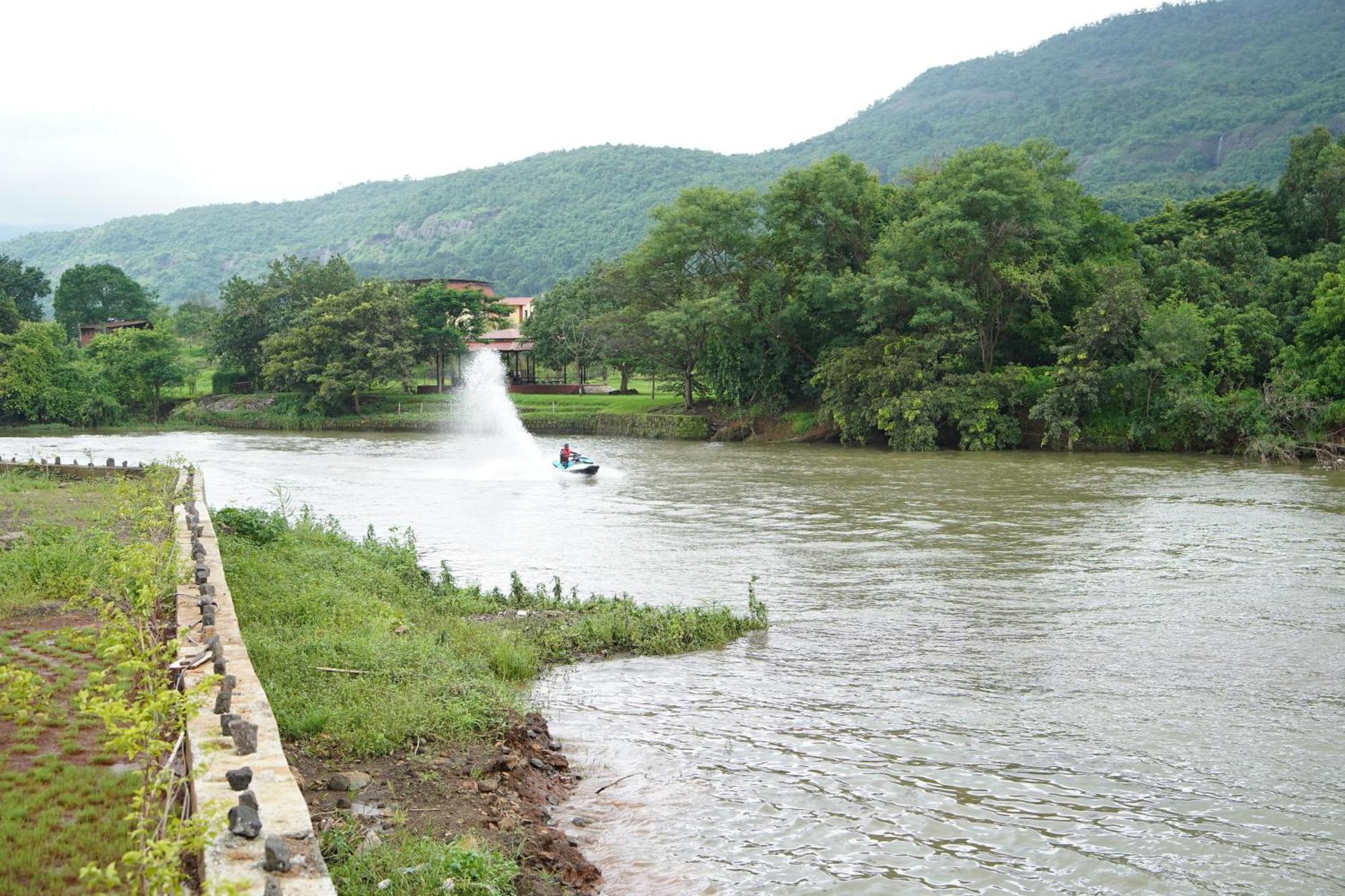 The Boat Club,Karjat Exterior foto