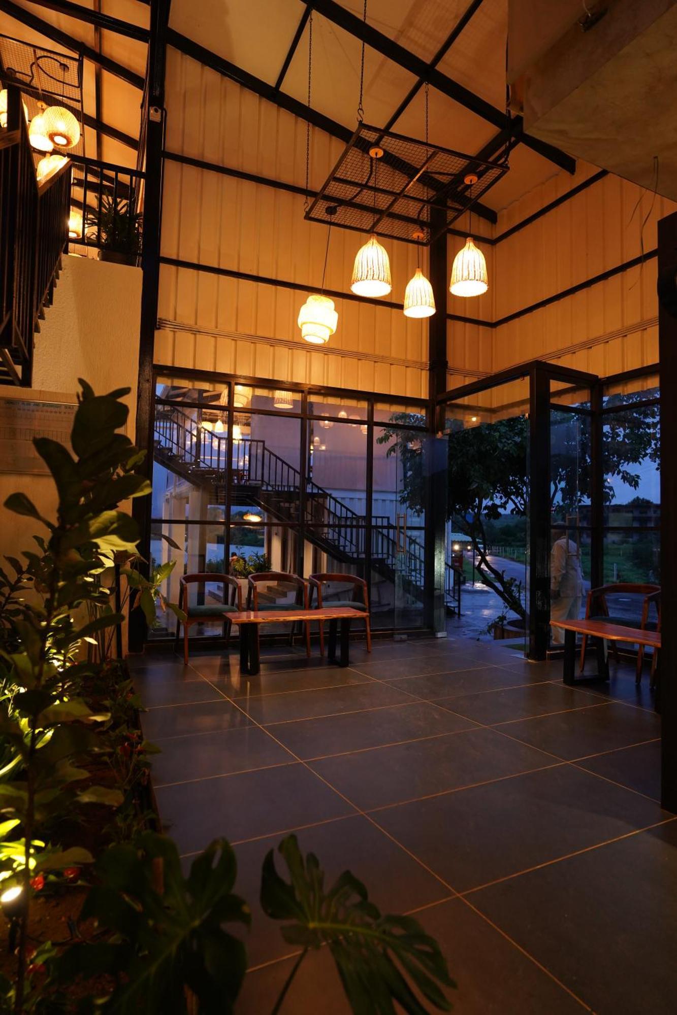 The Boat Club,Karjat Exterior foto